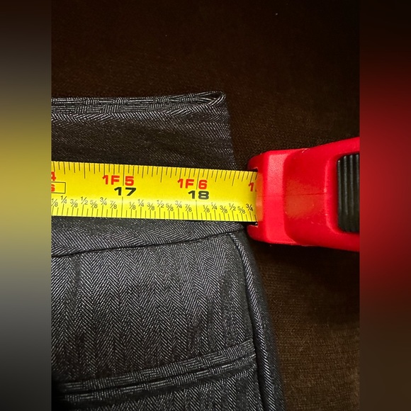 Larry Levine Gray Silver Wide Straight Leg Business attire With Pockets SZ 14 - Picture 11 of 14